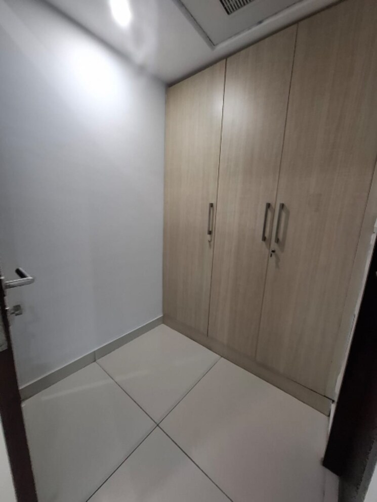 Bathroom, my-home-abhra 3 Bedroom 2680 Sq.Ft. Apartment In Madhapur Hyderabad 9691117