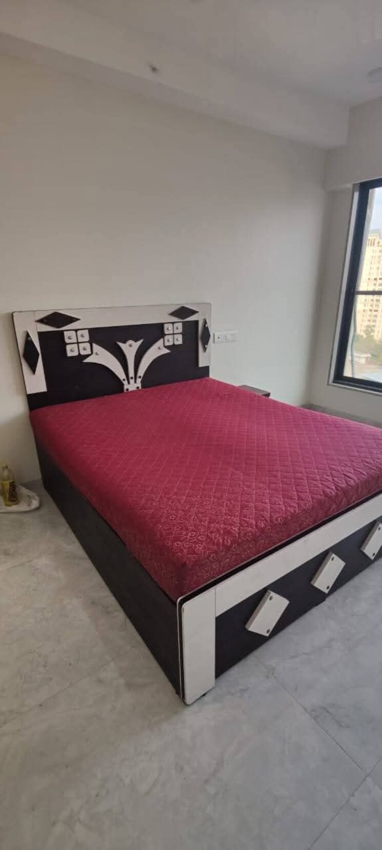 Bedroom, powai Pg For Boys & Girls In Powai 9691147
