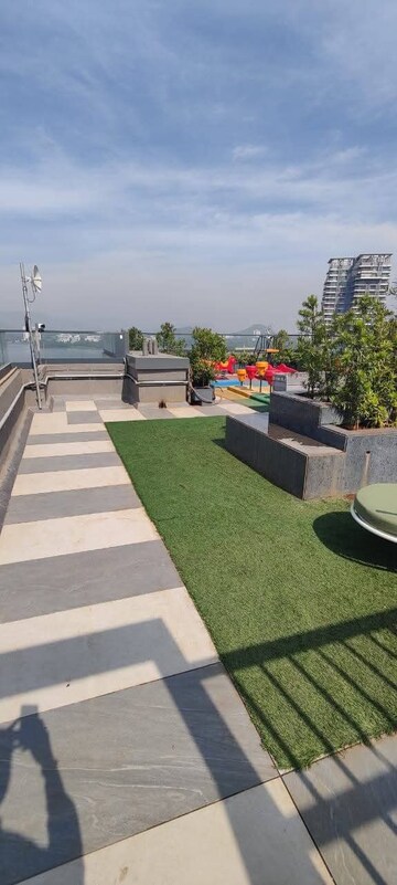  Pg – Exterior View View at Powai - for Rent