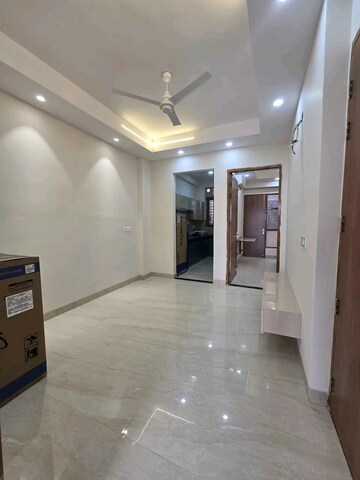 Room in 2 BHK Builder Floor at Chattarpur – for Rent