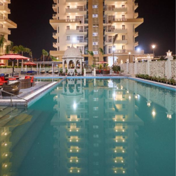 Swimming Pool in 2 BHK Apartment at SS The Leaf, Sector 85 – for Sale
