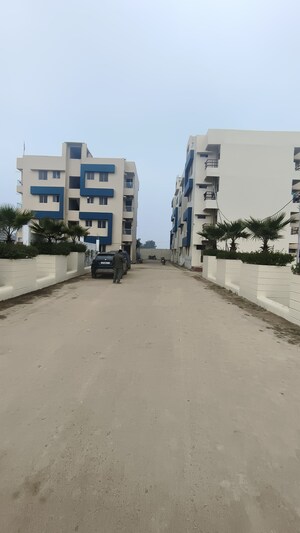 Parking in 1 BHK Apartment at Deva Road – for Sale