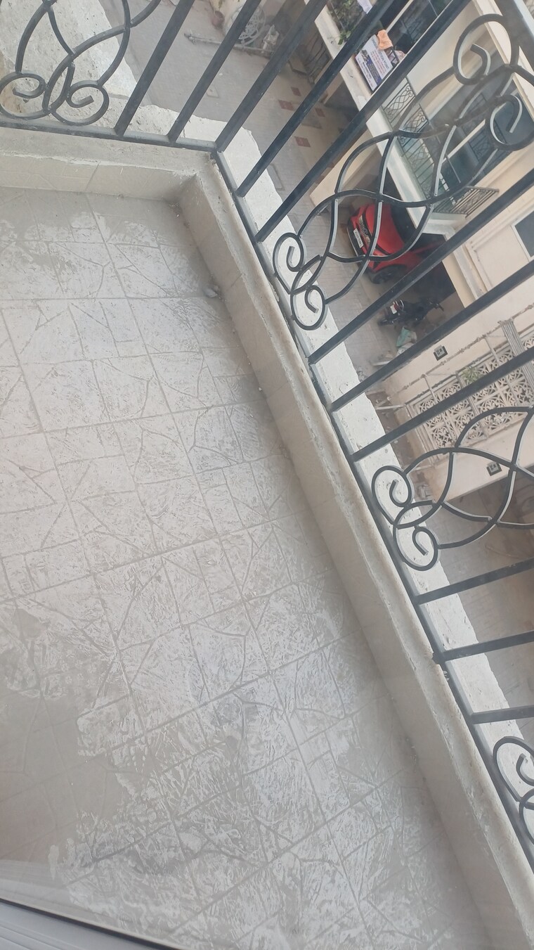 Balcony, signature-global-park 2 Bedroom 822 Sq.Ft. Apartment In Sohna Sector 36 Gurgaon 9691199