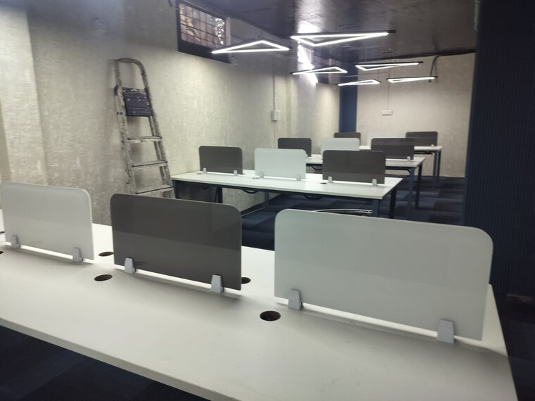 Team Area, sector 3 Commercial Office Space 1200 Sq.Ft. In Sector 3 Noida 9691239