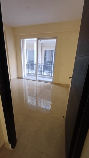 Furnished Amenities in 2 BHK Apartment at Signature Global Park, Sohna Sector 36 – for Rent