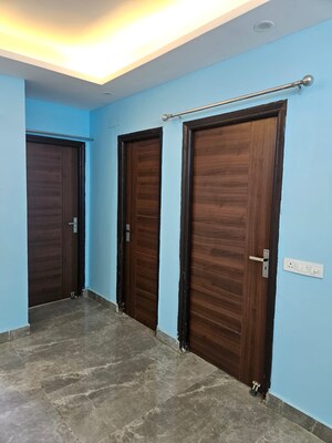 Room in 2 BHK Apartment at SG Shikhar Height, Siddharth Vihar – for Rent