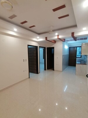 Room in 3 BHK Builder Floor at Sushant Lok 2, Sector 57 – for Sale