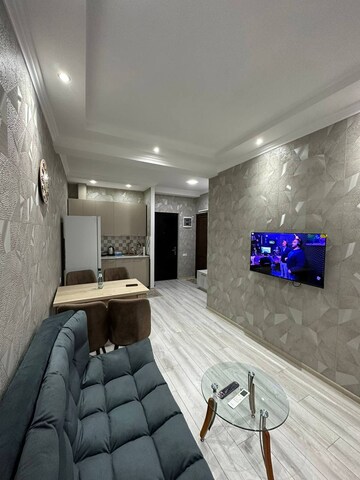 Living Room in 4 BHK Apartment at Oberoi Realty Sky Heights, Andheri West – for Sale