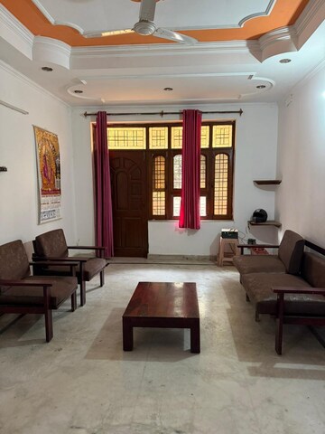 Living Room in 3 BHK Builder Floor at Sushant Lok 2, Sector 57 – for Sale