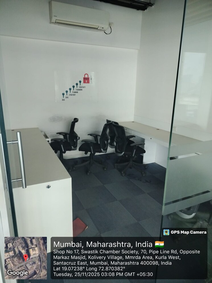 Team Area, dadar east Commercial Office Space 2350 Sq.Ft. In Dadar East Mumbai 9691290