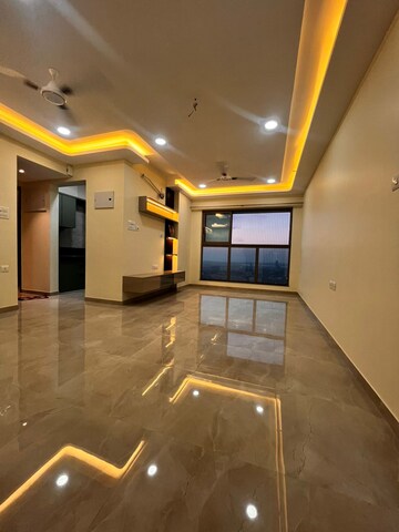 2 BHK Apartment For Rent in Sheth Irene, Malad West