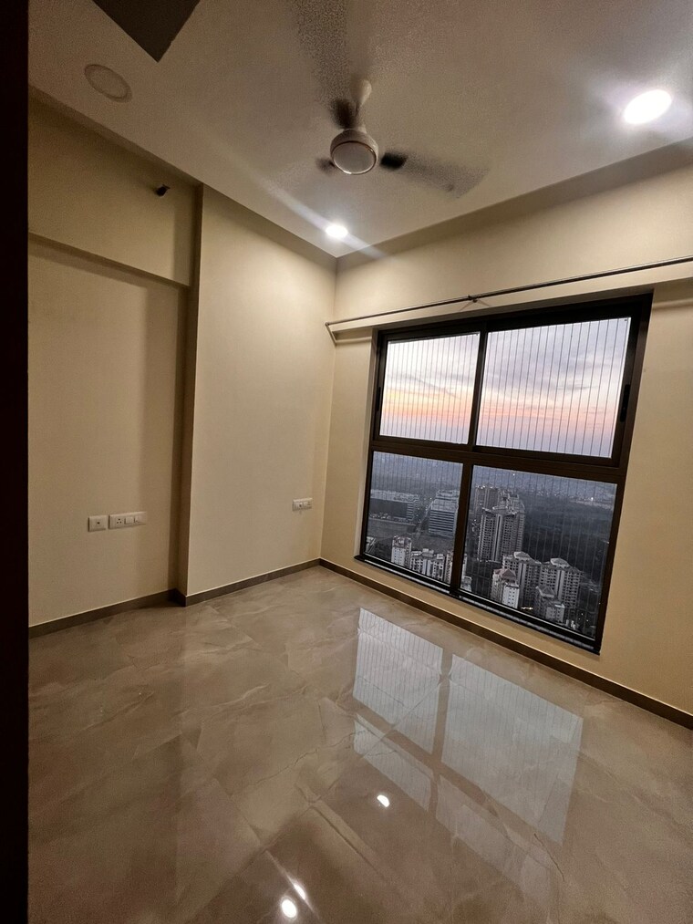 Room, sheth-irene 2 Bedroom 634 Sq.Ft. Apartment In Malad West Mumbai 9691300