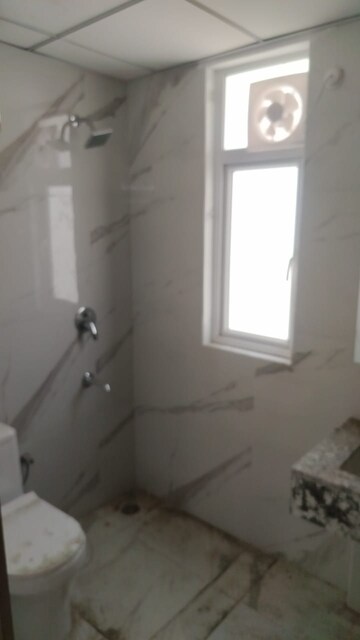 Bathroom in 3 BHK Apartment at M3M Soulitude, Sector 89 – for Sale