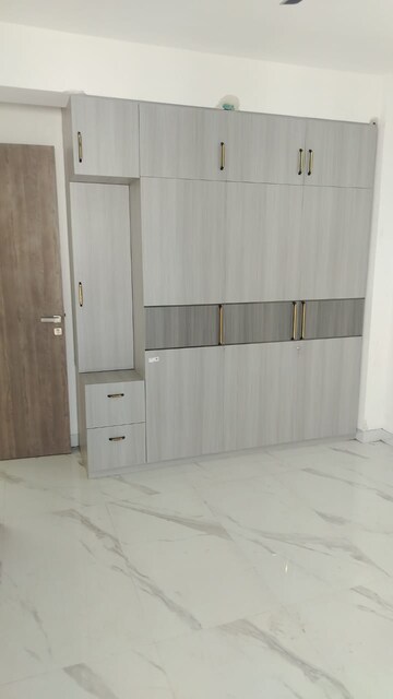 Bathroom in 3 BHK Apartment at M3M Soulitude, Sector 89 – for Sale