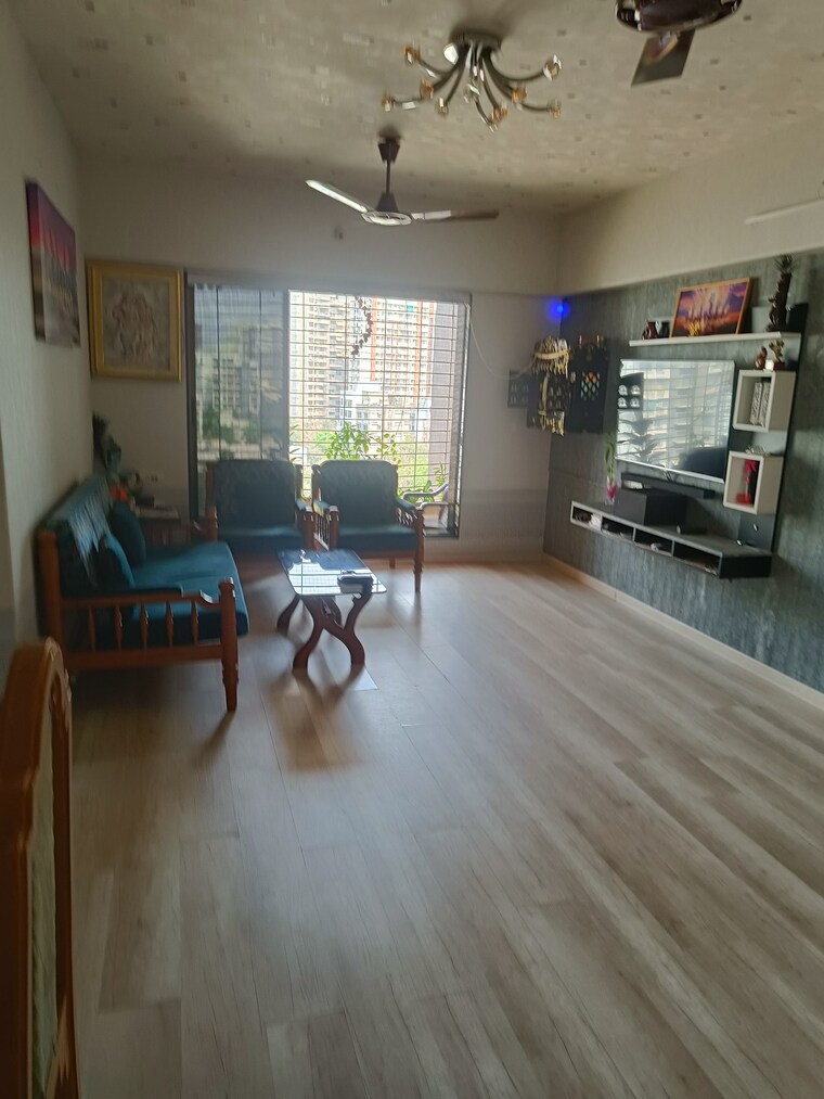 Living Room, yogi-ratna-apartments 2 Bedroom 800 Sq.Ft. Apartment In Borivali West Mumbai 9691321