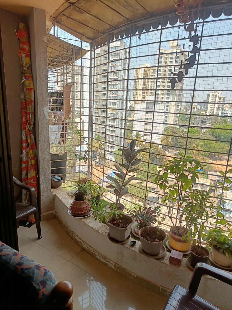 Balcony, yogi-ratna-apartments 2 Bedroom 818 Sq.Ft. Apartment In Borivali West Mumbai 9691323