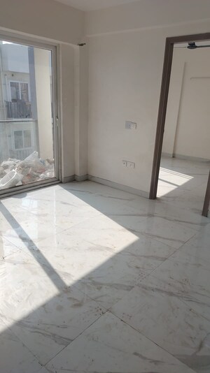 Room in 3 BHK Apartment at Smart World Gems, Sector 89 – for Sale