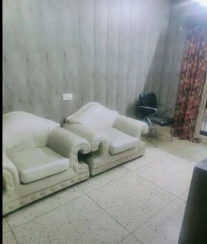 Living Room in 2 BHK Apartment at Hazratganj – for Rent