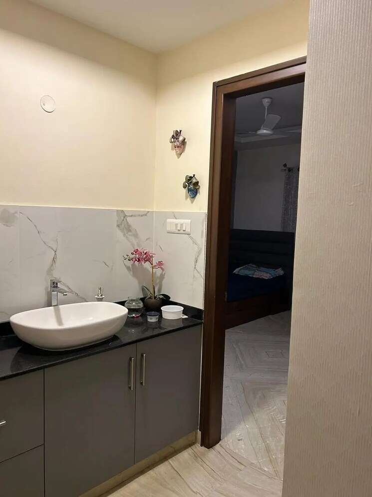Bathroom, scion-greenmist 3 Bedroom 1600 Sq.Ft. Apartment In Kalyan Nagar Bangalore 9691331