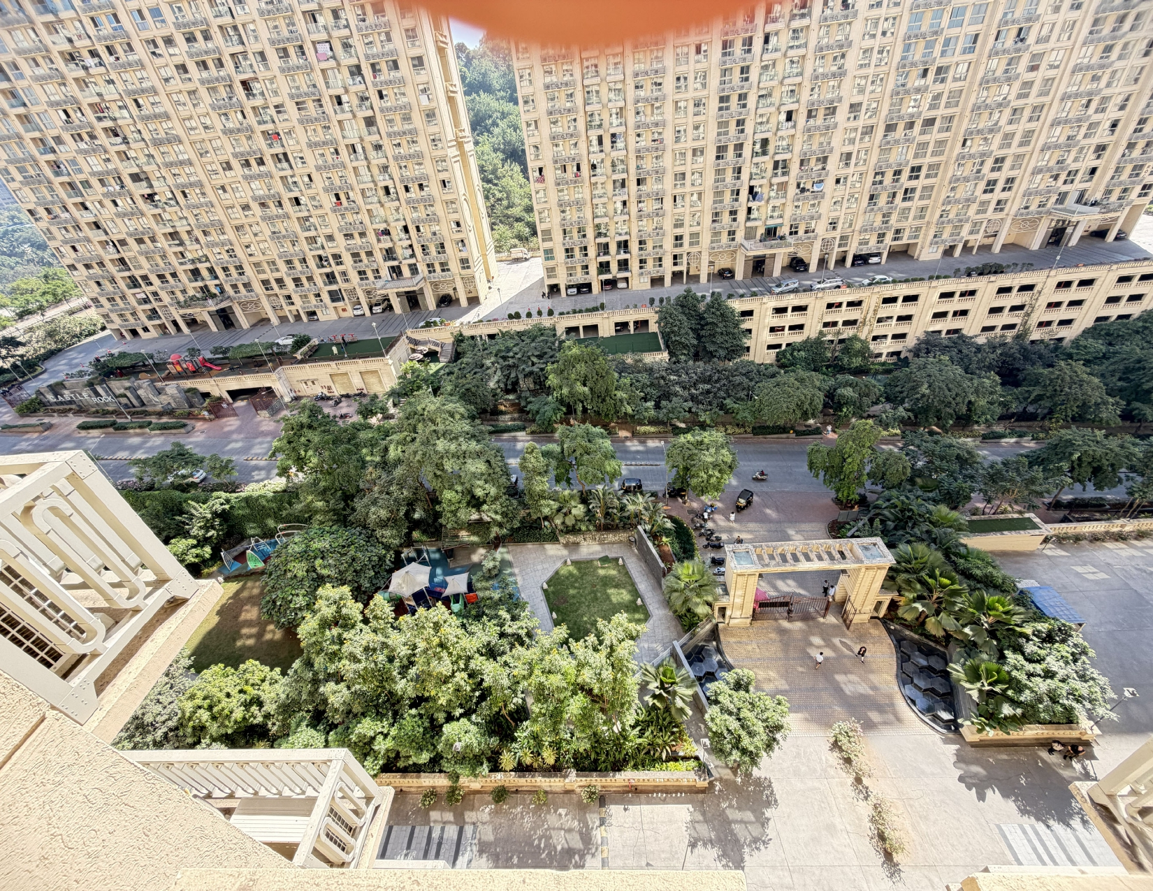 1 BHK + Pooja Room Apartment For Rent in Hiranandani Regent Hill