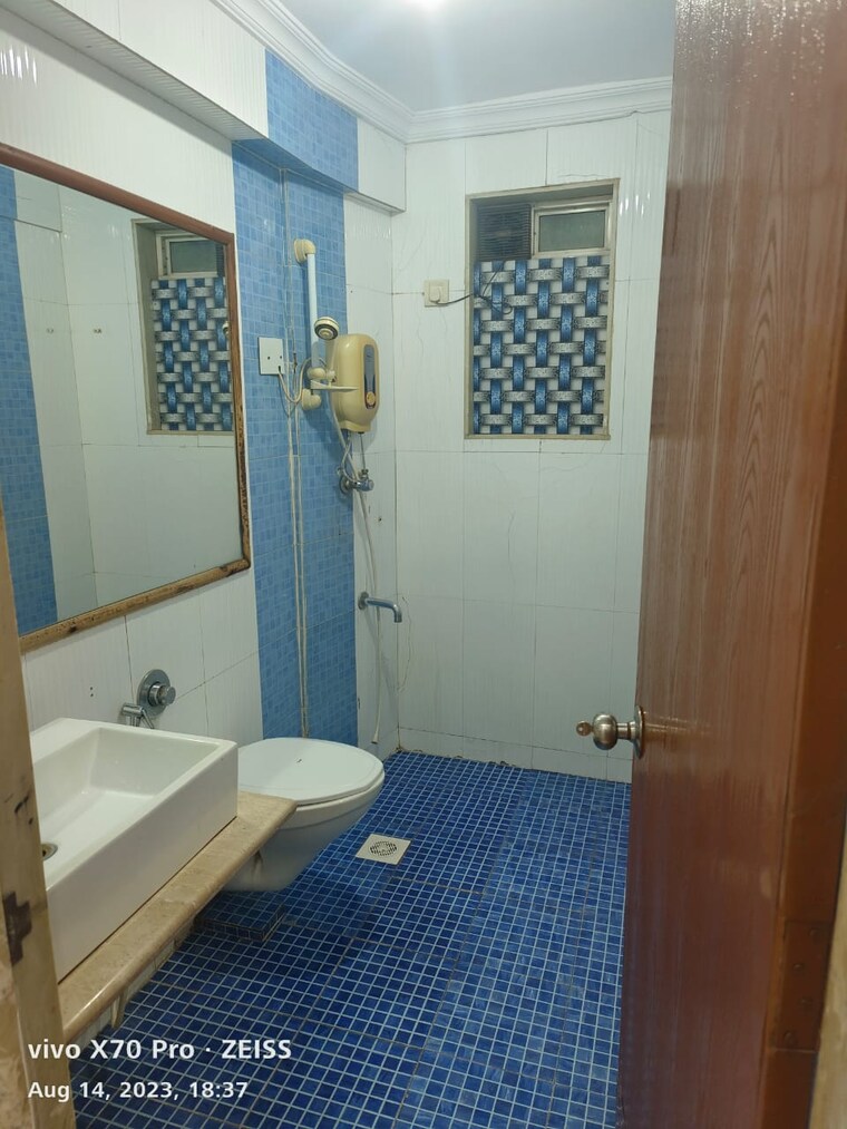Bathroom, shrishti-synchronicity 3 Bedroom 1340 Sq.Ft. Apartment In Chandivali Mumbai 9691469