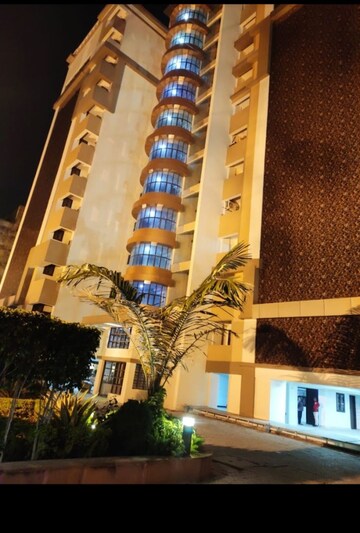 2 BHK Apartment – Exterior View View at Jankipuram - for Rent