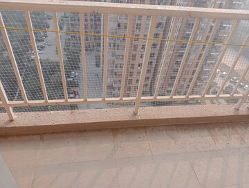 Balcony in 3.5 BHK Apartment at Pioneer Park Phase 1, Sector 61 – for Rent