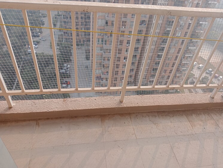 Balcony, pioneer-park-phase-1 3.5 Bedroom 1950 Sq.Ft. Apartment In Sector 61 Gurgaon 9691502