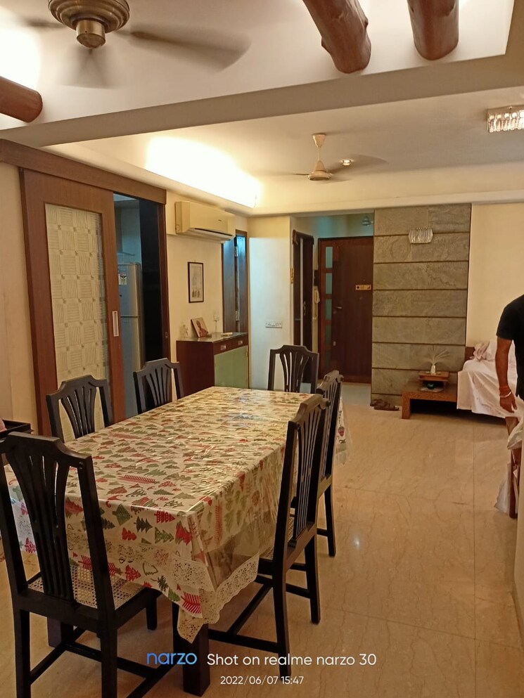 Dining area, rose-queen 3 Bedroom 1200 Sq.Ft. Apartment In Khar West Mumbai 9691476
