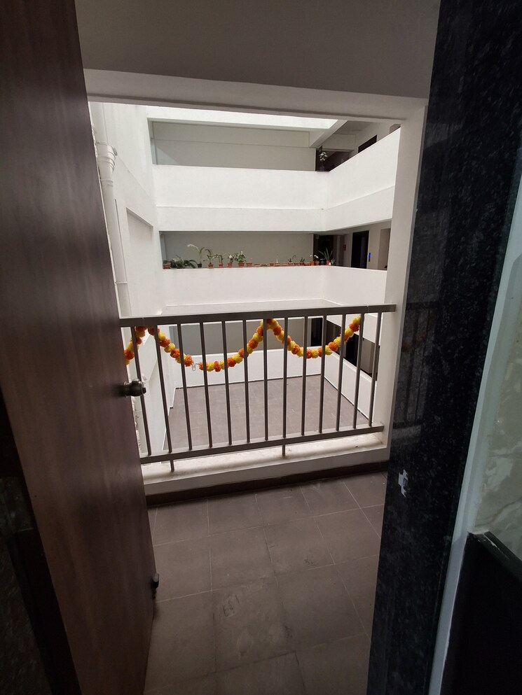 Balcony, chinchbhavan 3 Bedroom 1350 Sq.Ft. Apartment In Chinchbhavan Nagpur 9691491