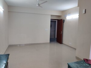 Room in 1 BHK Apartment at Adani Aangan, Sector 89a – for Rent