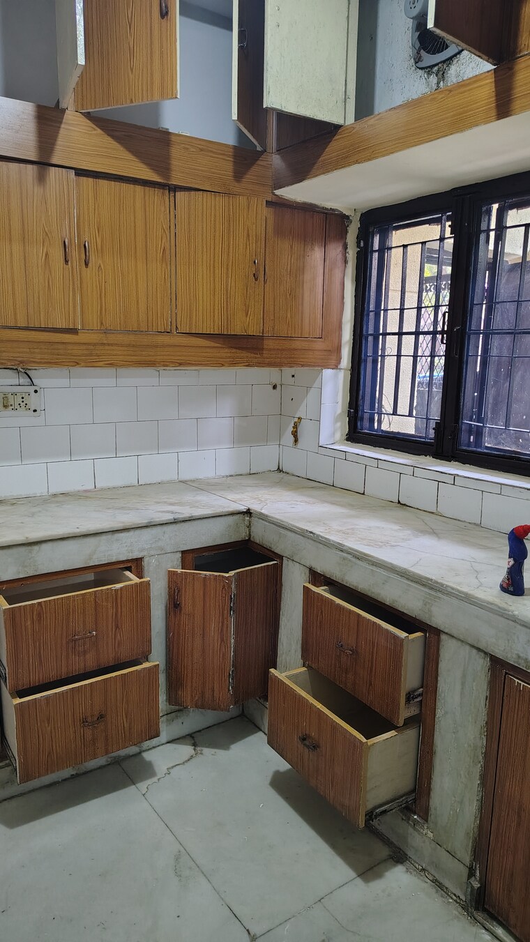 Kitchen, sector 62 2 Bedroom 1000 Sq.Ft. Independent House In Sector 62 Noida 9691511