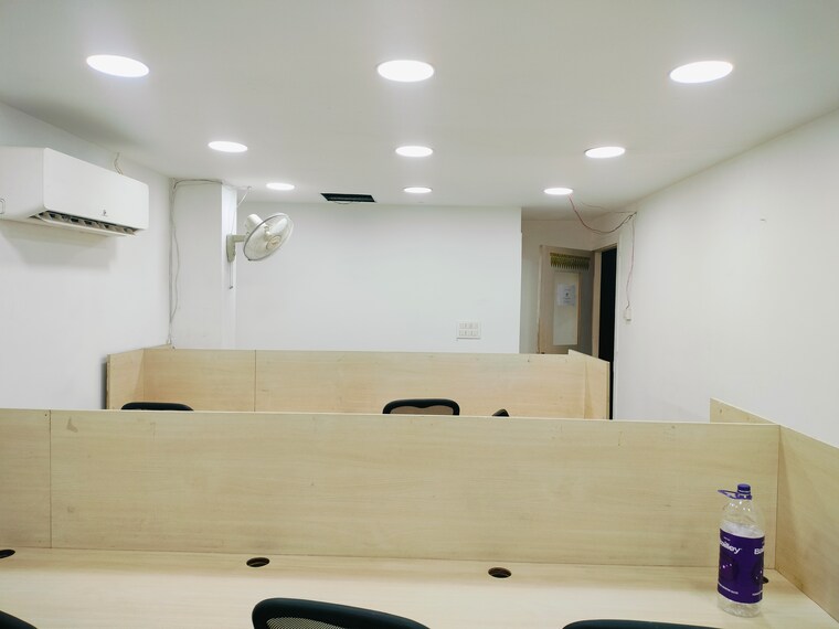 Team Area, sector 2 Commercial Office Space 1000 Sq.Ft. In Sector 2 Noida 9691565