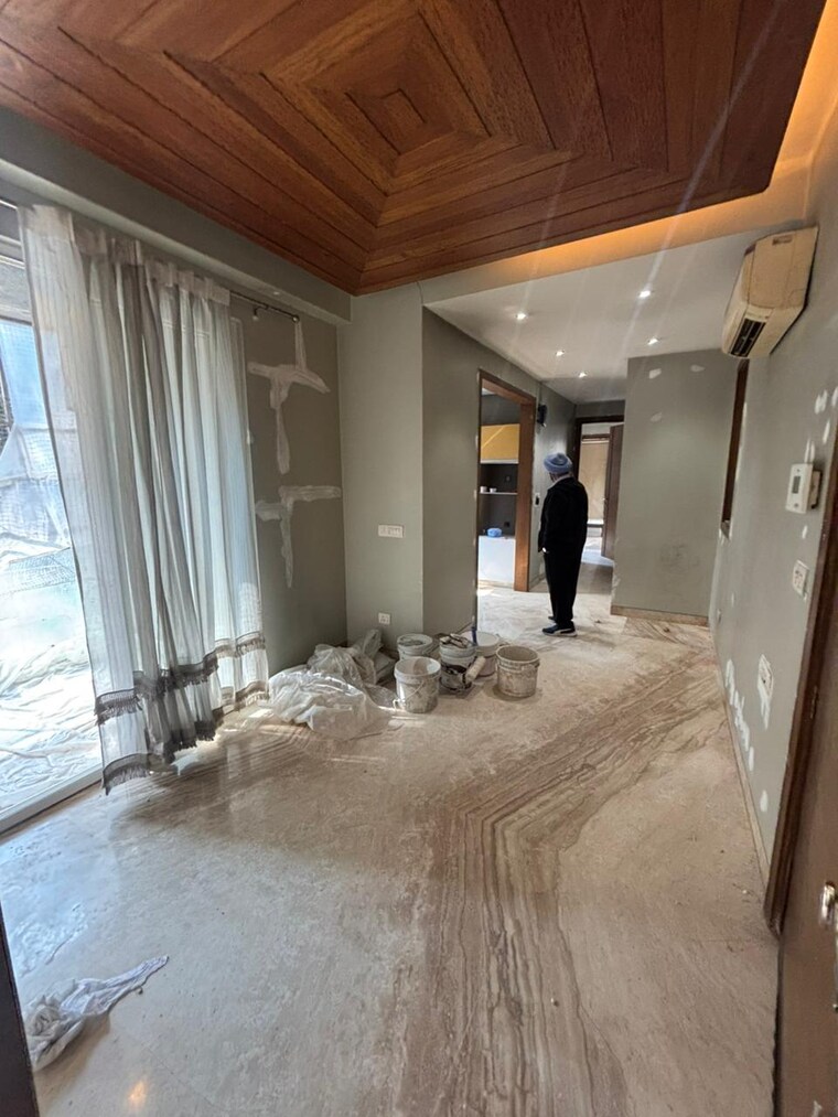 Room, greater kailash i 3 Bedroom 208 Sq.Yd. Builder Floor In Greater Kailash I Delhi 9691562