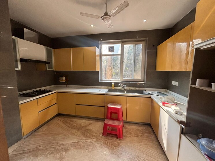 Kitchen, greater kailash i 3 Bedroom 208 Sq.Yd. Builder Floor In Greater Kailash I Delhi 9691562