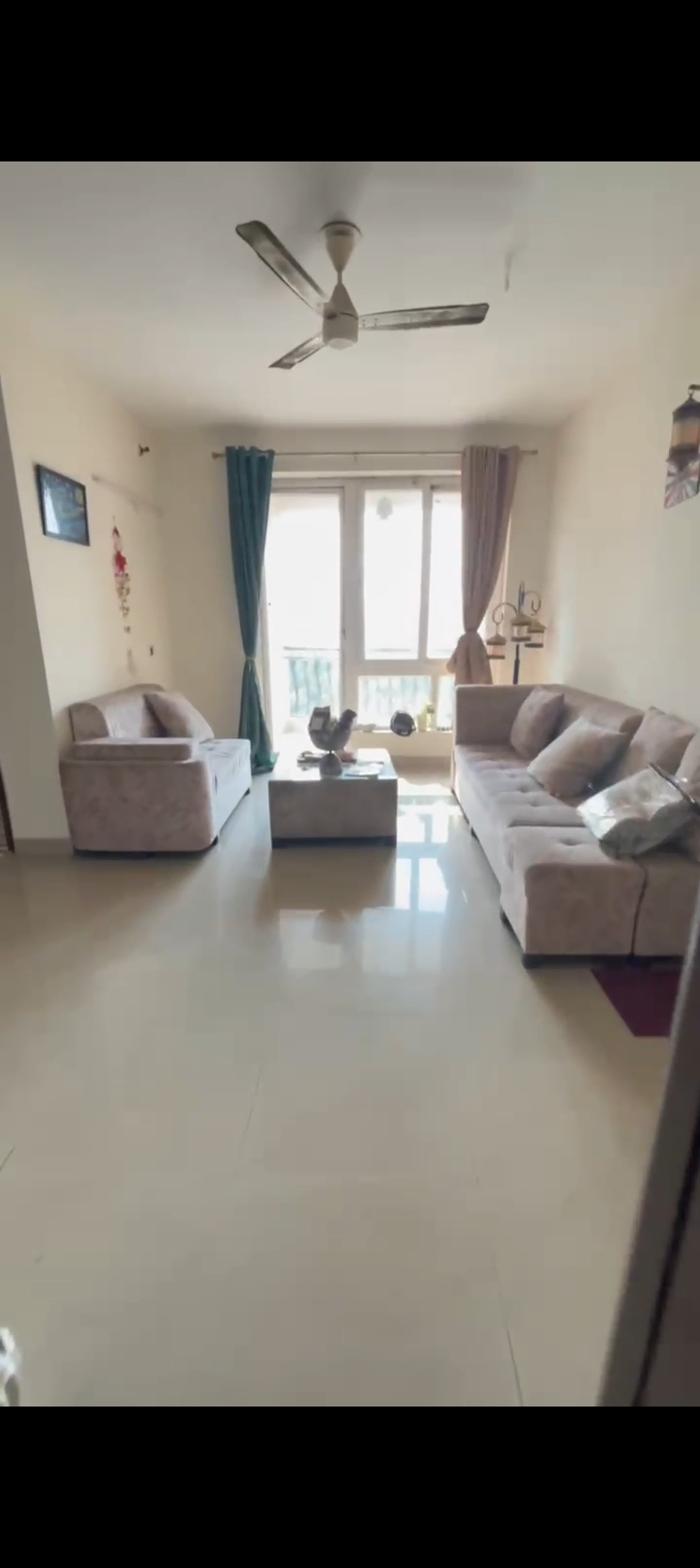 2 BHK + Servant Room Apartment For Rent in Sikka Karmic Greens