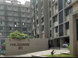 2 BHK Apartment For Rent in Vejalpur