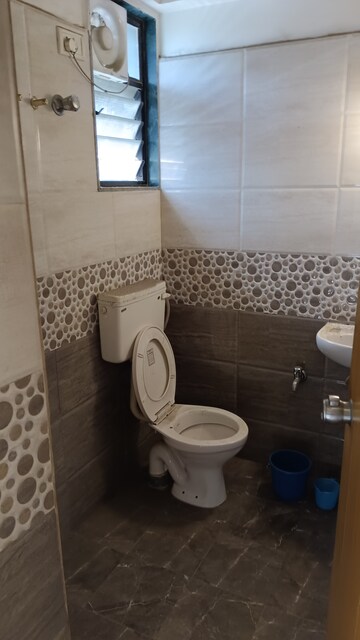 Bathroom in 2 BHK Apartment at Vejalpur – for Rent