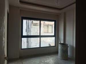 Room in 3 BHK Builder Floor at Hauz Khas – for Rent