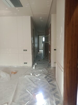 Bathroom in 3 BHK Builder Floor at Hauz Khas – for Rent