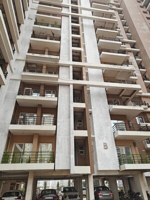 3 BHK Apartment – Exterior View View at Sidhartha NCR Green, Sector 95 - for Rent