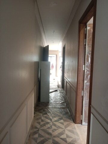 Building Lobby in 3 BHK Builder Floor at Hauz Khas – for Rent