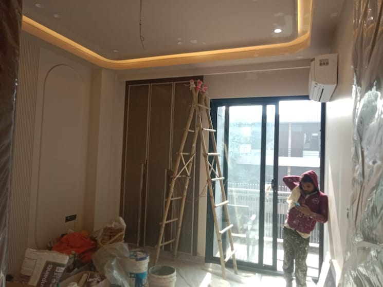 Living Room, hauz khas 3 Bedroom 200 Sq.Yd. Builder Floor In Hauz Khas Delhi 9691580