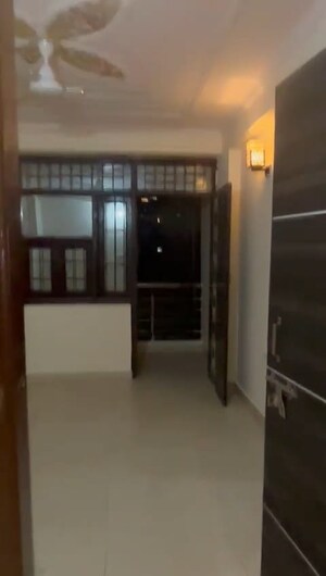 Room in 2 BHK Builder Floor at Sector 89 – for Sale