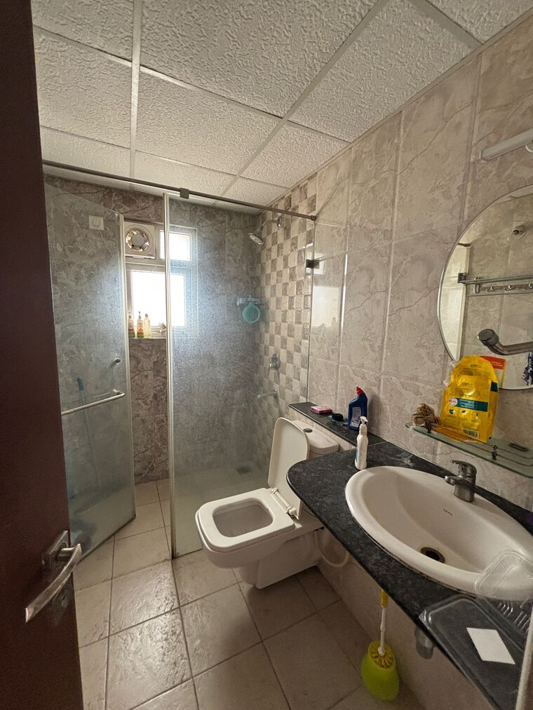 Bathroom, hsr layout 3.5 Bedroom 3500 Sq.Ft. Builder Floor In Hsr Layout Bangalore 9691587