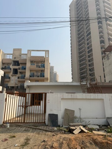 1 BHK Villa For Rent in Gaur Yamuna City, Gaur Yamuna City