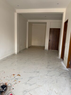 Room in 1 BHK Villa at Gaur Yamuna City, Gaur Yamuna City – for Rent