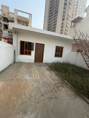 1 BHK Villa – Exterior View View at Gaur Yamuna City, Gaur Yamuna City - for Rent