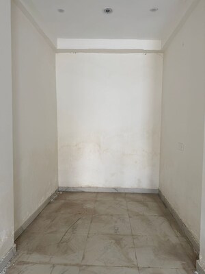 Room in 1 BHK Villa at Gaur Yamuna City, Gaur Yamuna City – for Rent