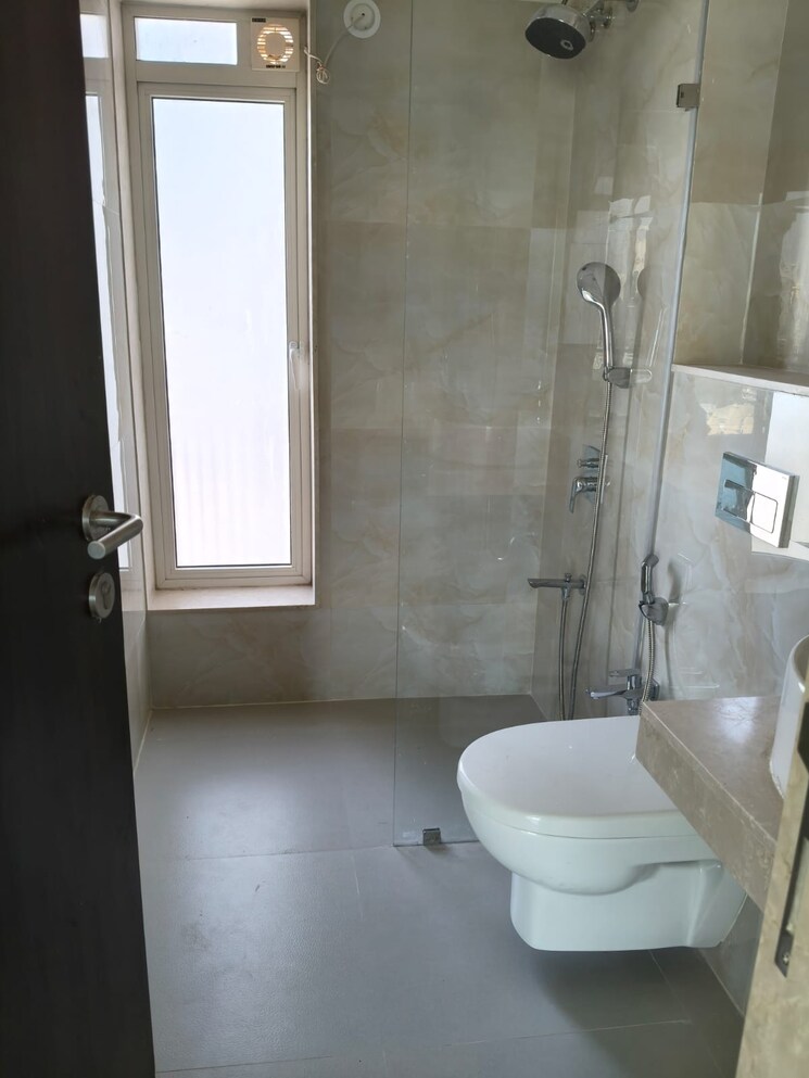 Bathroom, l-t-seawoods-residences-phase-2 3 Bedroom 1130 Sq.Ft. Apartment In Seawoods Navi Mumbai 9691612